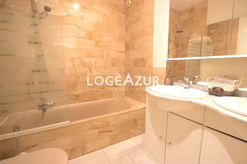 Appartement - 74 m² - 3 pièces