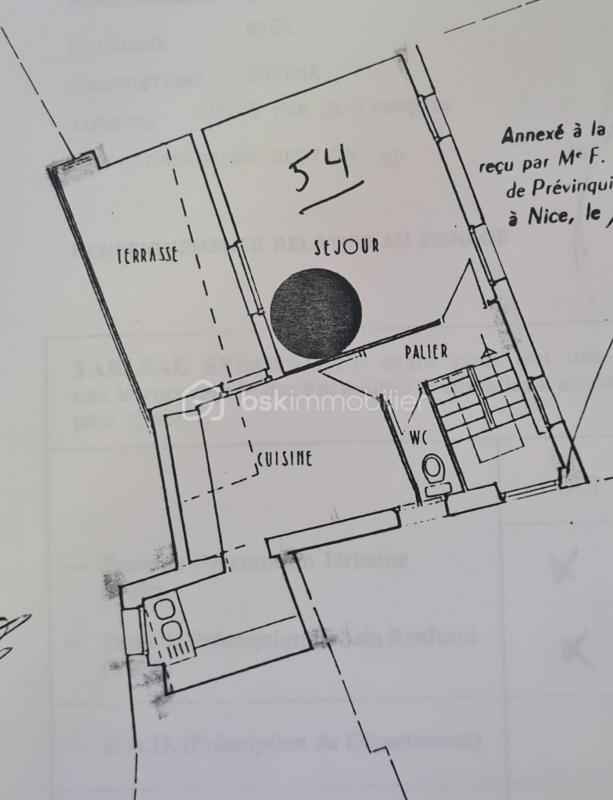 Duplex - 93 m² - 4 pièces