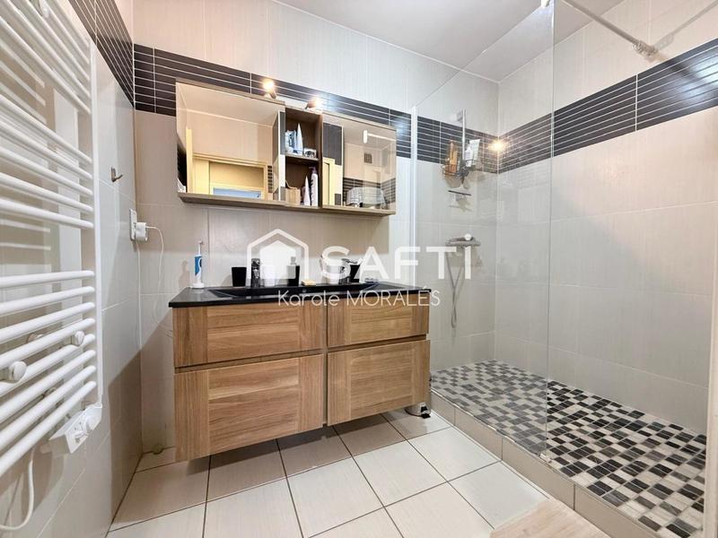 Appartement - 95 m² - 4 pièces