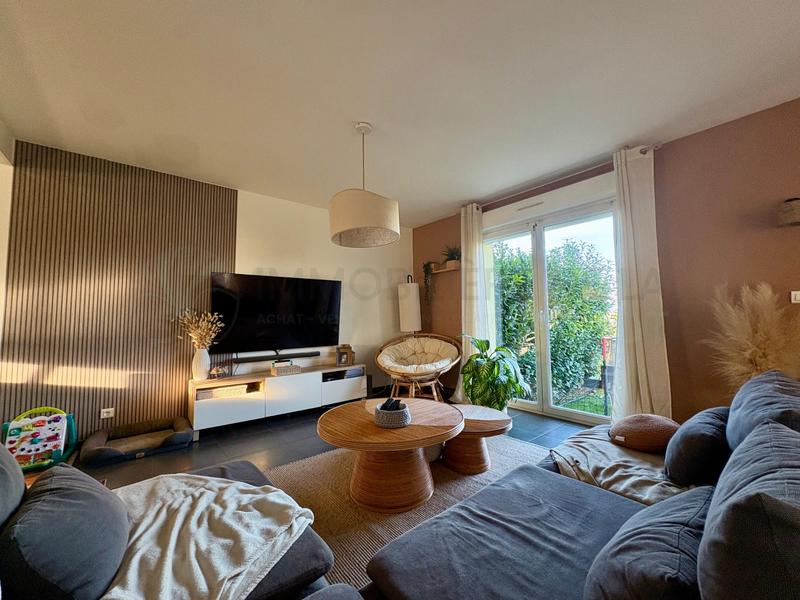 Maison - 98 m² - 4 pièces