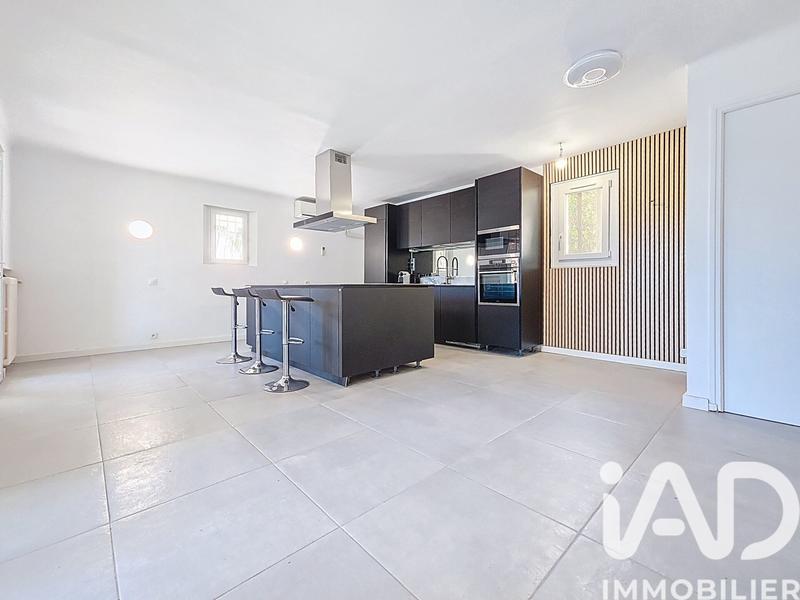 Maison - 192 m² - 7 pièces