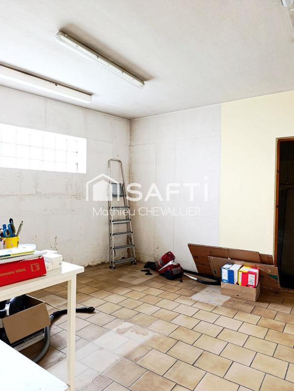 Maison - 195 m² - 10 pièces