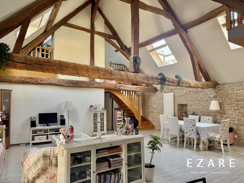 Appartement - 194 m² - 7 pièces