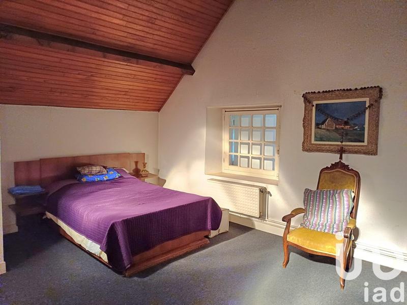 Maison - 180 m² - 8 pièces