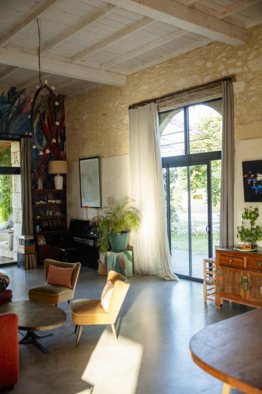 Propriété - 240 m² - 4 pièces