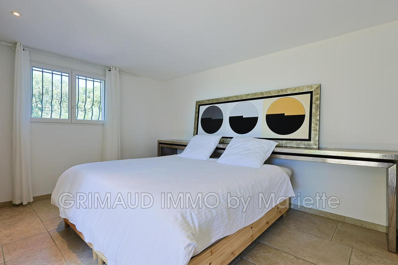 Maison - 190 m² - 6 pièces