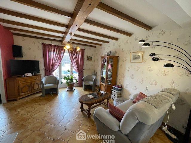 Maison - 102 m² - 6 pièces