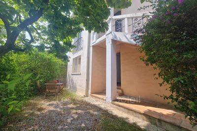 Villa - 180 m² - 6 pièces