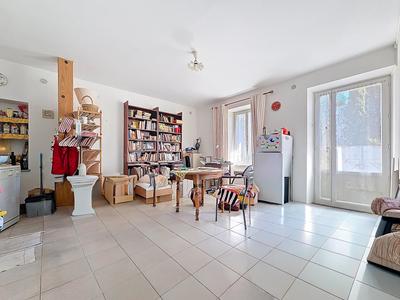 Maison - 101 m² - 5 pièces