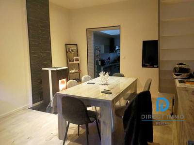 Maison - 85 m² - 5 pièces