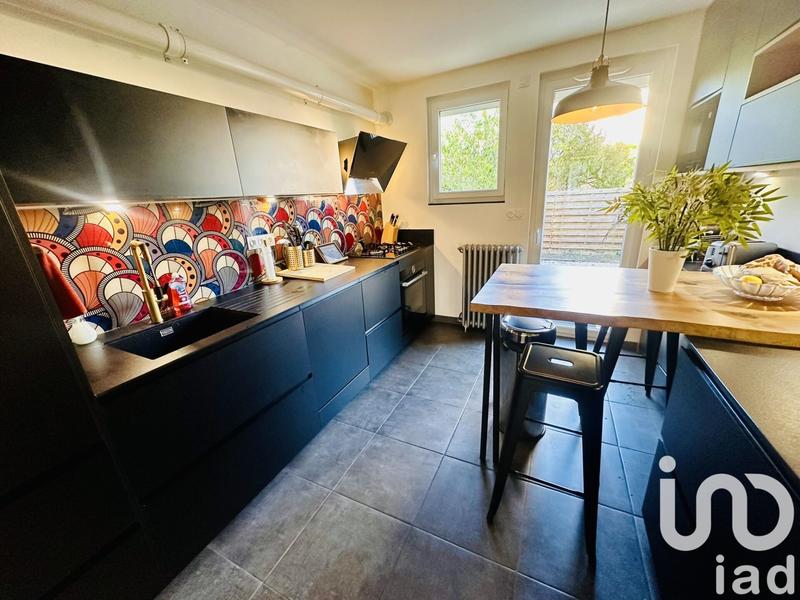 Appartement - 100 m² - 3 pièces