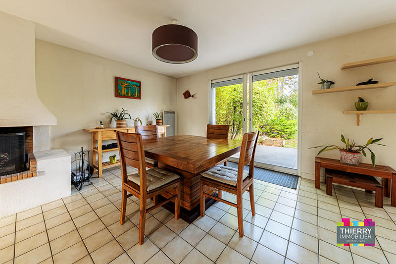 Maison - 106 m² - 6 pièces