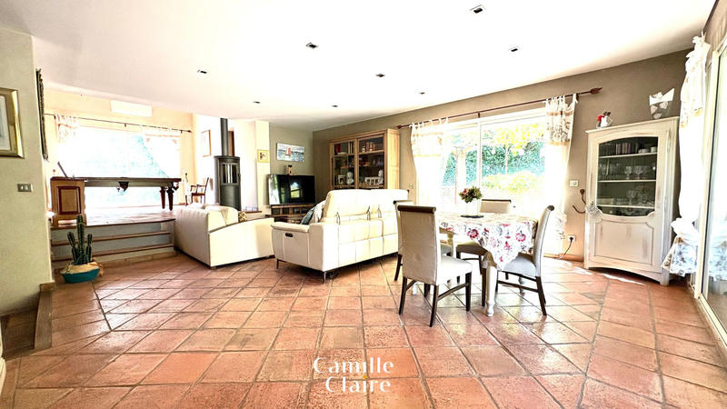 Maison - 140 m² - 4 pièces