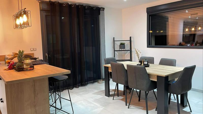 Maison - 82 m² - 4 pièces