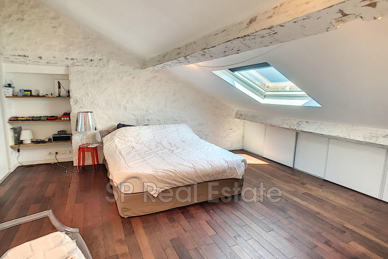 Appartement - 172 m² - 4 pièces