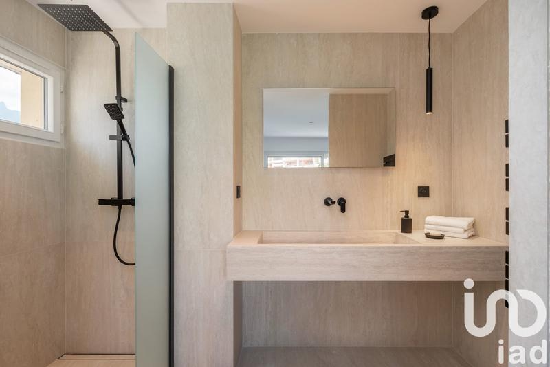 Appartement - 86 m² - 3 pièces