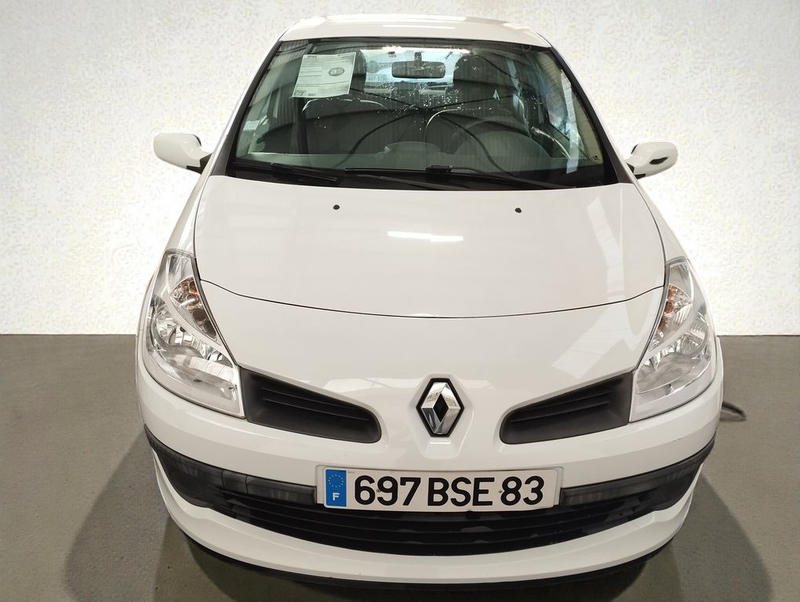 Renault Clio III 1.2 Tce 100 Expression 3p