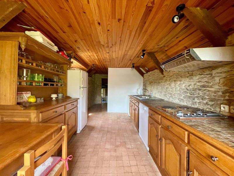 Maison - 98 m² - 4 pièces