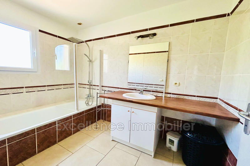 Villa - 135 m² - 6 pièces