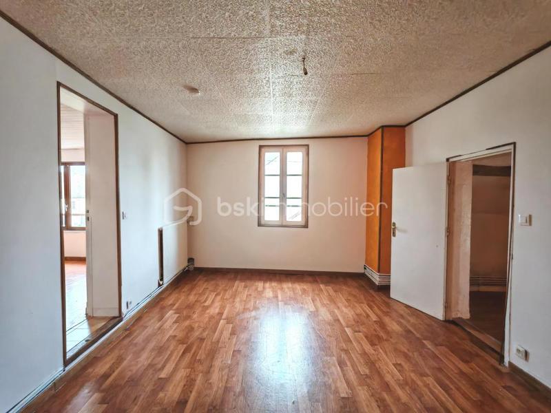 Maison - 89 m² - 5 pièces