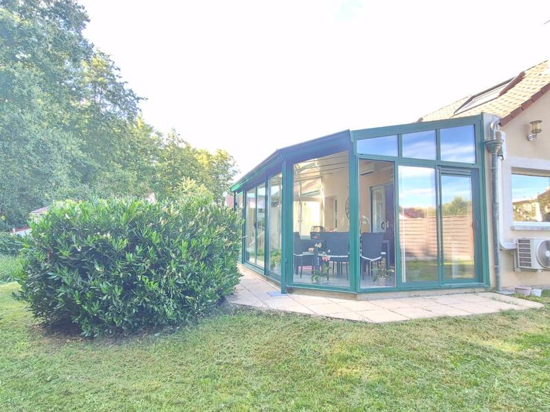 Maison - 128 m² - 8 pièces