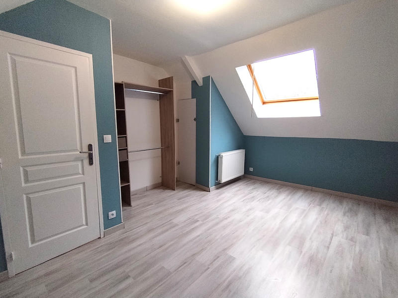 Maison - 95 m² - 5 pièces