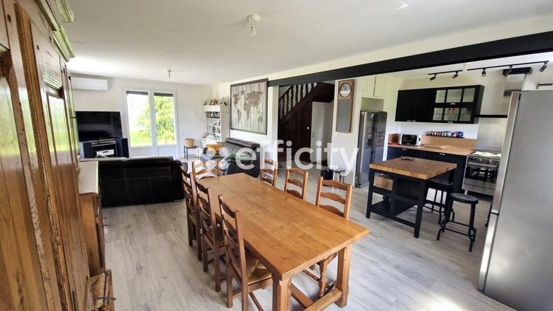 Maison - 150 m² - 6 pièces