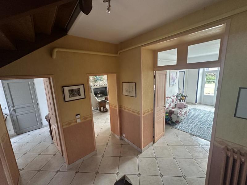 Maison - 308 m² - 10 pièces