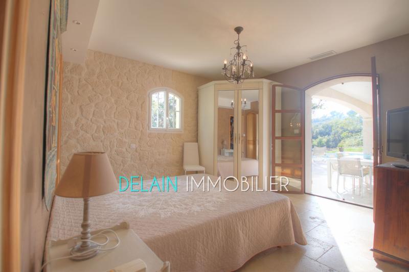 Villa - 150 m² - 4 pièces