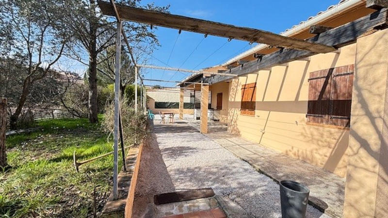 Maison - 80 m² - 5 pièces