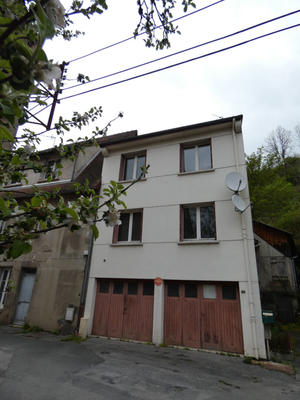 Maison - 82 m² - 4 pièces