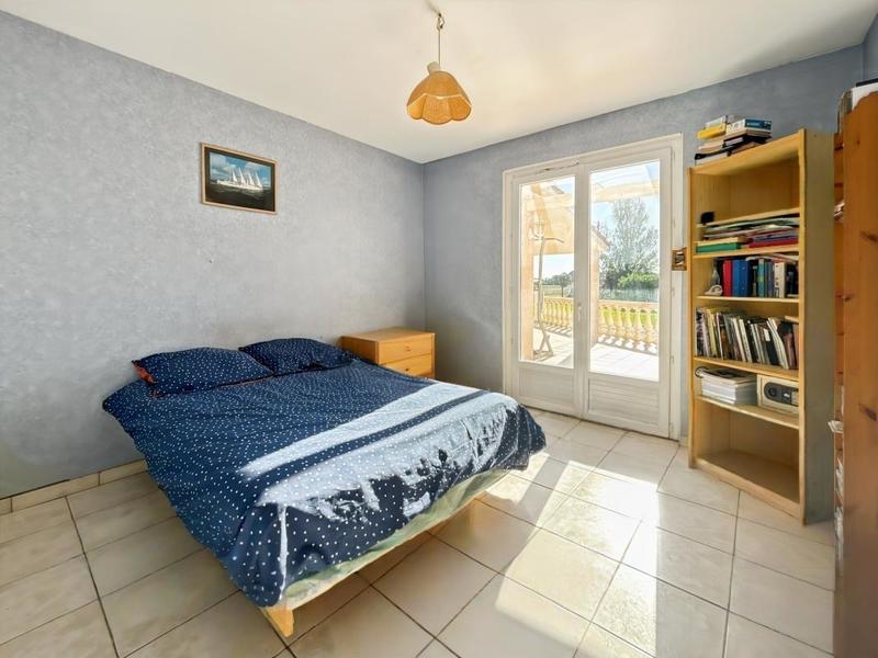 Maison - 200 m² - 7 pièces