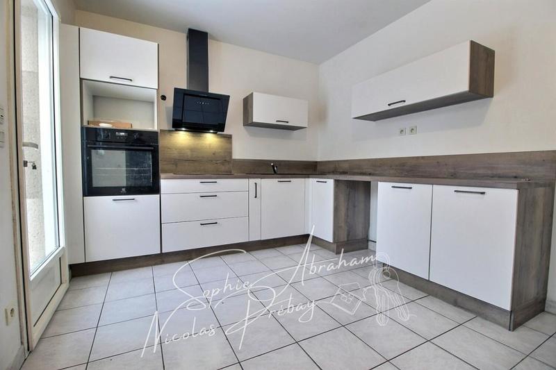 Maison - 97 m² - 4 pièces