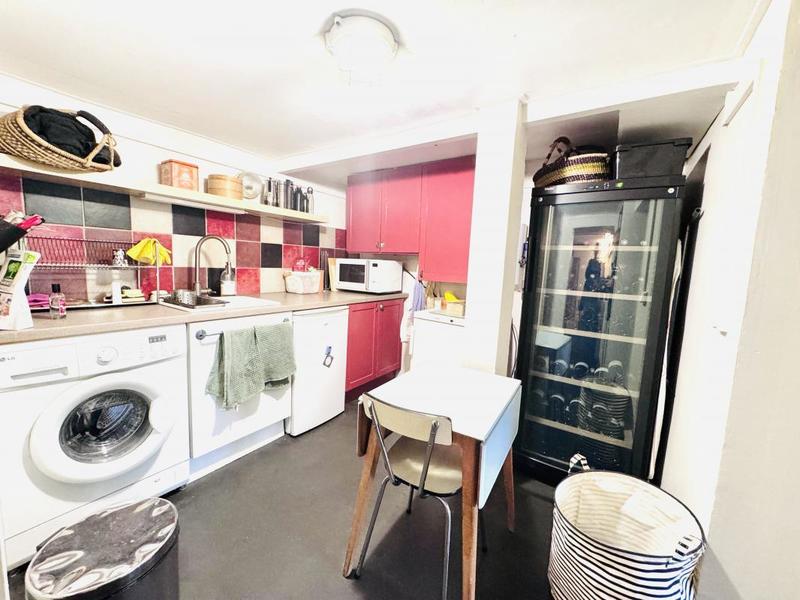 Maison - 200 m² - 6 pièces