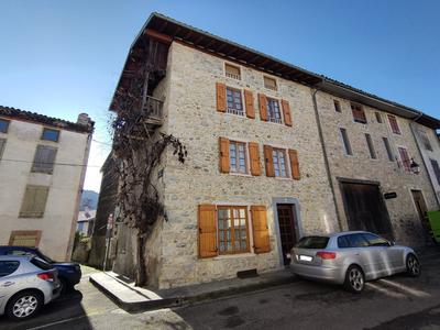 Maison - 114 m² - 5 pièces