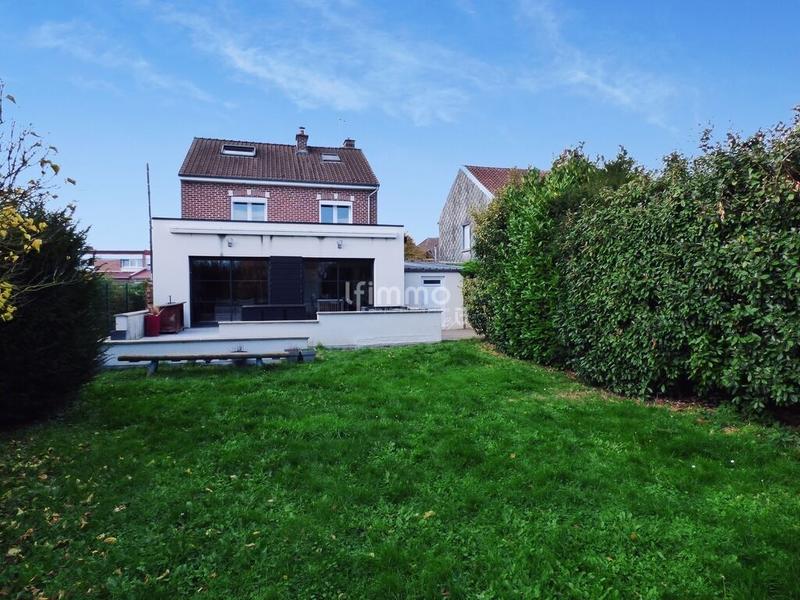 Maison - 132 m² - 8 pièces