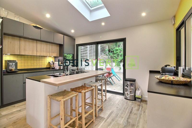 Appartement - 141 m² - 7 pièces