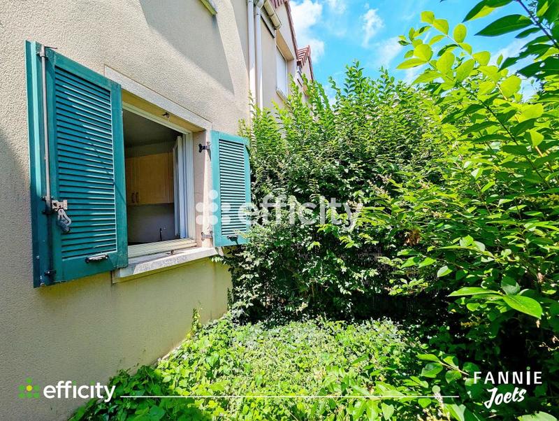 Maison - 98 m² - 5 pièces