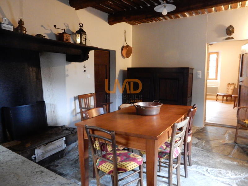 Maison - 87 m² - 6 pièces