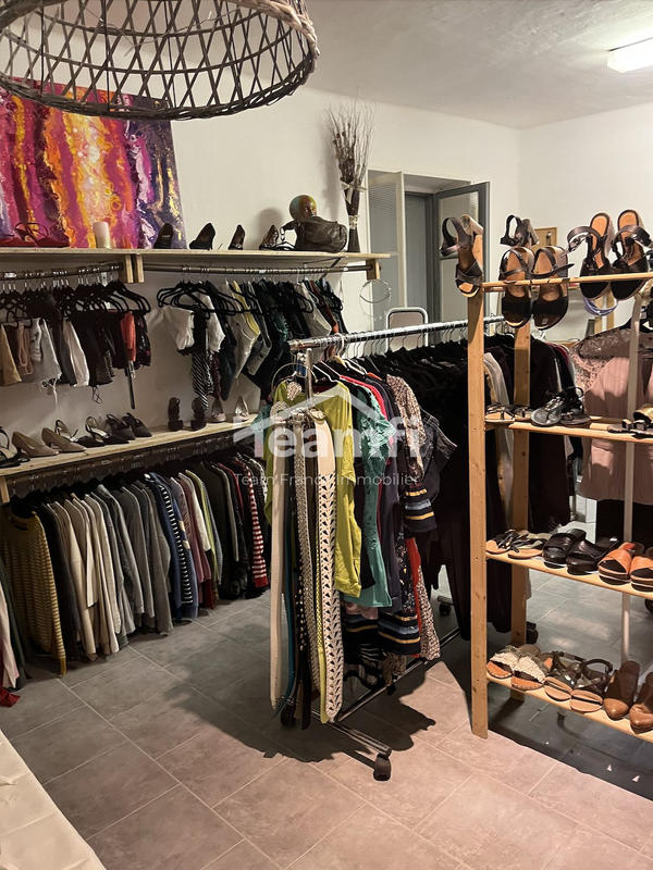 Local commercial - 52 m² - 2 pièces