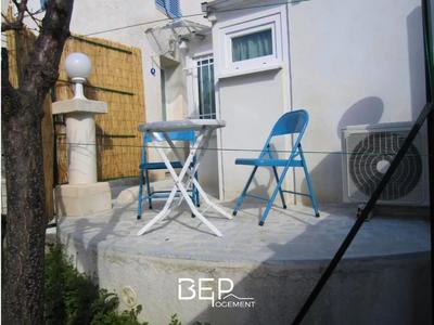 Studio - 20 m² - 1 pièce