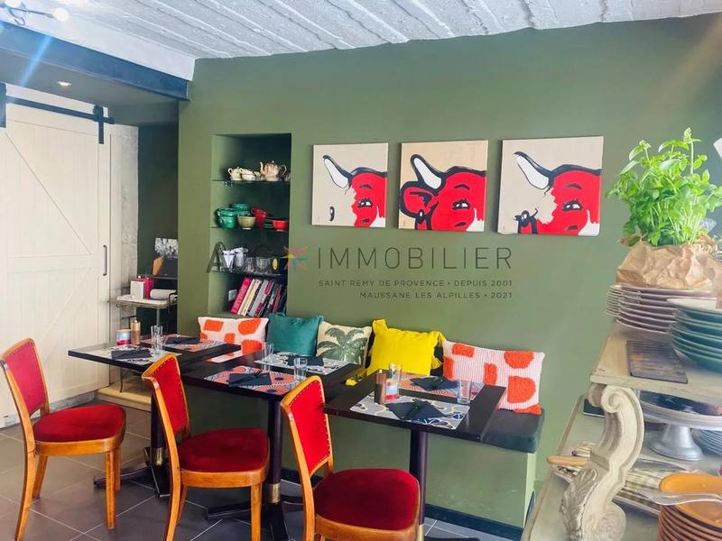 Local commercial - 110 m² - 2 pièces