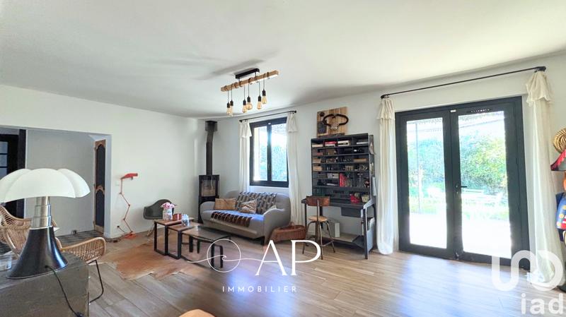 Maison - 181 m² - 7 pièces