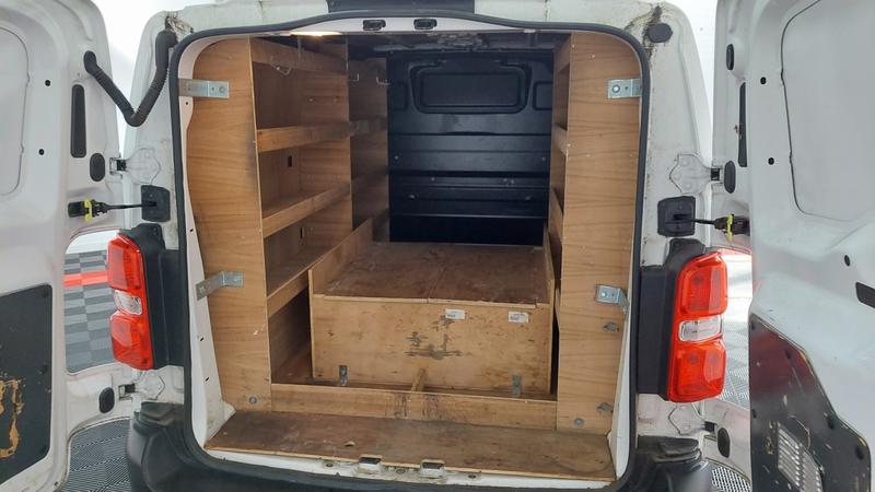 Citroën Jumpy Fourgon m bluehdi 100 ss bvm6 club