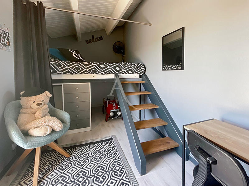 Maison - 134 m² - 7 pièces