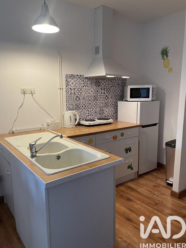 Maison - 220 m² - 10 pièces