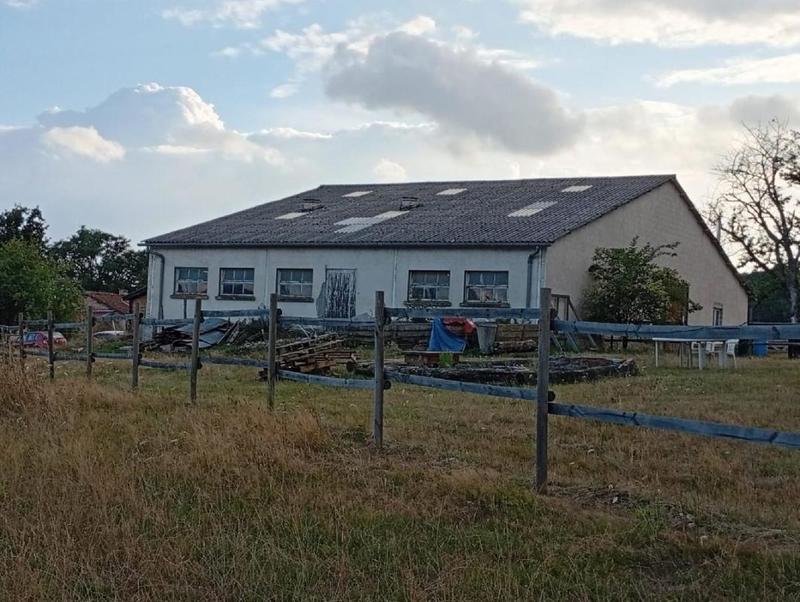 Terrain - 151 596 m²