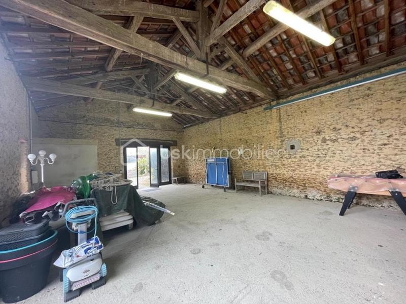 Demeure - 388 m² - 10 pièces