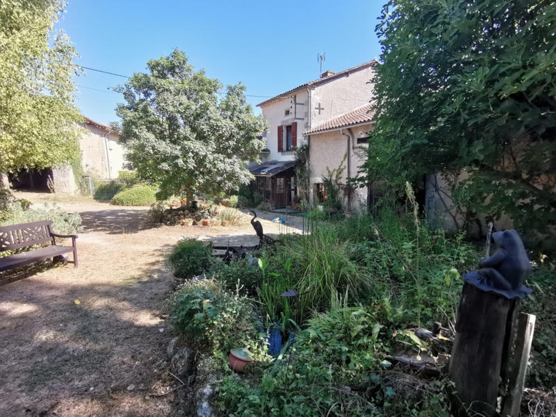 Maison - 101 m² - 4 pièces