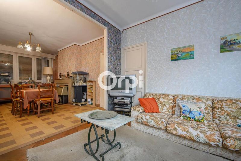 Maison - 110 m² - 5 pièces